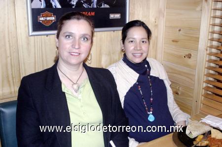 05012007 
Diana Domínguez y Gloria del Río.