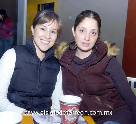 07012007 
Andrea Valencia y Bertha Aguilera.