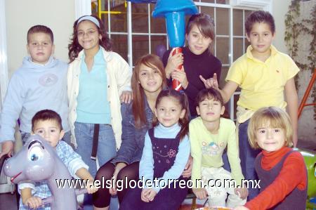 07012007 
Misael, Estefy, Bety, Itzel, Raúl, Emilio, Sofía, Michel y Ana.