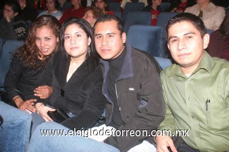 10012007
Juan Carlos Ibarra, Guillermo Martínez, Diana Orozco y María Martínez.