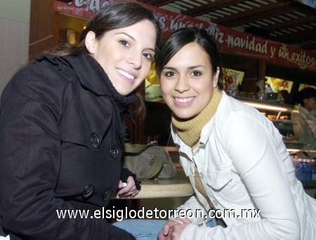 06012007
 Aitana y Aletza Sánchez