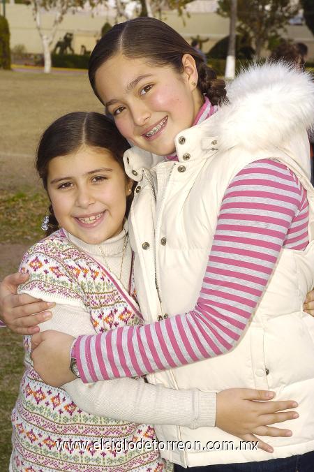 11012007
Alicia Soto y María Amelia Muñoz.