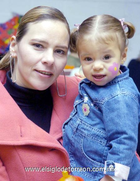 19012007 
Paulina y Cecilia Cuesta.