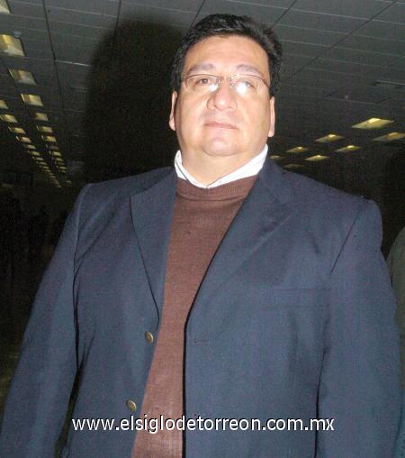 20012007 
Antonio Arrañaga viajó con destino a la Ciudad de México