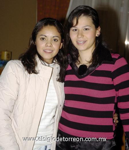 21012007 
Aidé González y Diana Hernández.