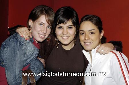 21012007 
Ana Ortiz, Valeria Jardón y Sofy Fernández.