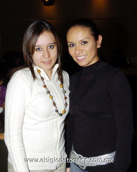 21012007 
Paty Moreno y Lorena Meza.