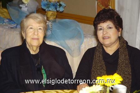 25012007
Lucila Enríquez de García y Carolina de Muñoz.