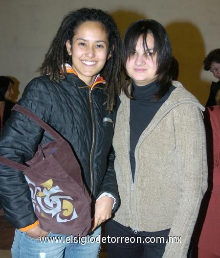 28012007 
Alhelí Calderón y Teresa Figueroa.