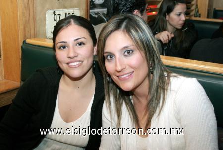 28012007 
Ana Verdeja y Nydia Martínez.
