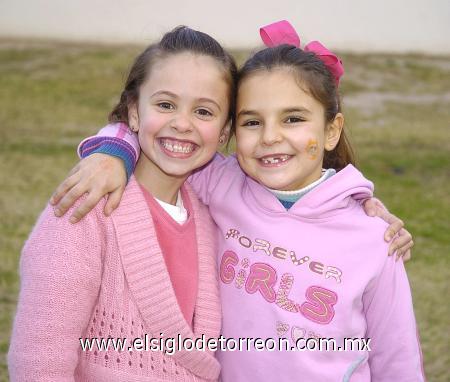 02022007 
Regina Estrada y Fernanda Gil.