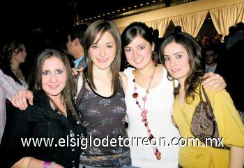 Priscila Zambrano, Beatriz Arenal, Pamela Torres y Caty Díaz.
