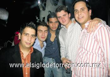 Santiago Gómez, Luis Garza, Alejandro Arias, Hedí Murra y Marcelo Valdez.