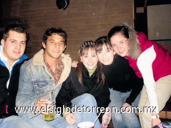 Polo, Hassan, LuzMa, Samantha y Andrea.