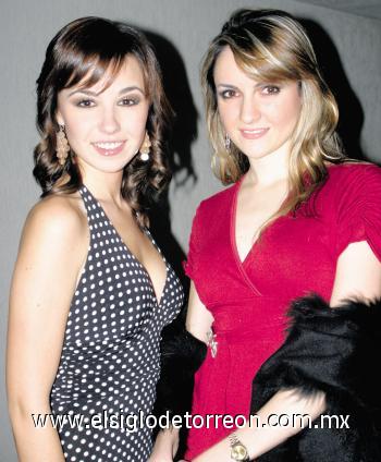 Mariana Algara y Natalia Muñoz.