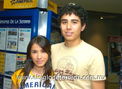 07022007
Ángeles Torres y Alberto Bolívar.