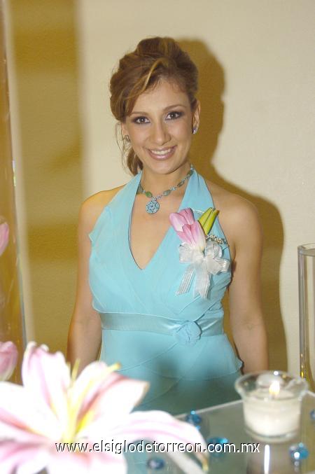 05022007
Astrid Casale Frausto, en la despedida que le ofrecieron por su cercano enlace con Jorge Zermeño Infante.