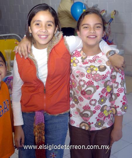 16022007 
Conchita y Alejandra González.