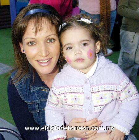 16022007 
Lorena y Ana Paula Galindo.