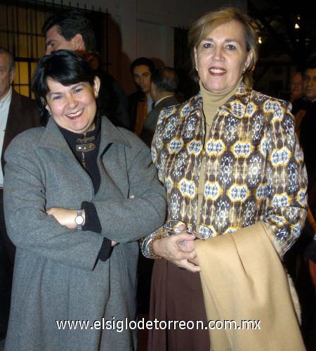 18022007 
María Luisa Dingler y Gaby Nava.