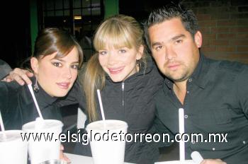 Alejandra Villarreal, Marytere Martínez y Sergio Lastra
