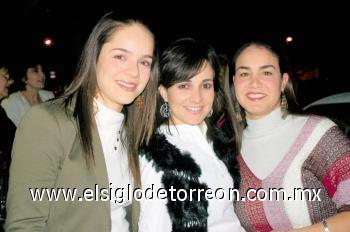 Marcela Pérez de Leal, Lucila Hernández de González y Gabriela García de Martínez.