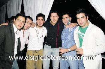 Héctor Jaime, Paco, Checo Muñoz, Diego Campa, Beto Díaz y Ricardo Tueme.