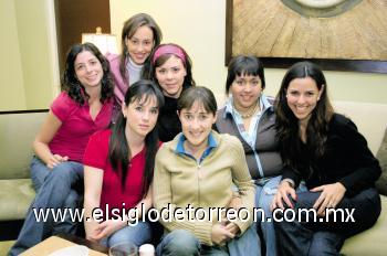 María José Sesma, Tessy Cantú, Silvia Dávila, Mariana Fernández, Pamela Mijares y Mónica Martínez de Villalobos.