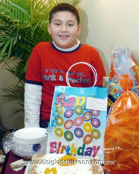 23022007 
Carlos Salomón Sáenz festejó su cumpleaños.