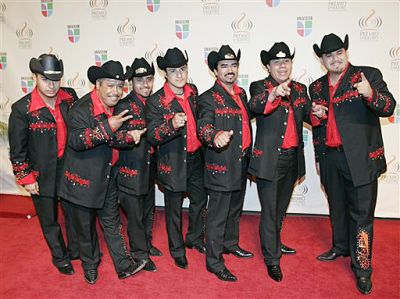 K-Paz de la Sierra fueron de los asistentes al evento.