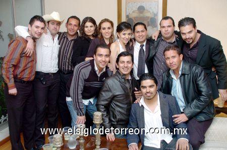 25022007 
Juan Cosío, Toño Magaña, Iván, Janeth Ávalos, Lineth,  Jesús Ibarra,Flores, Jorge Vidaña, Arturo Michel, Érick Sotomayor y Alejandro Ramírez junto a Valentino y Marilyn.