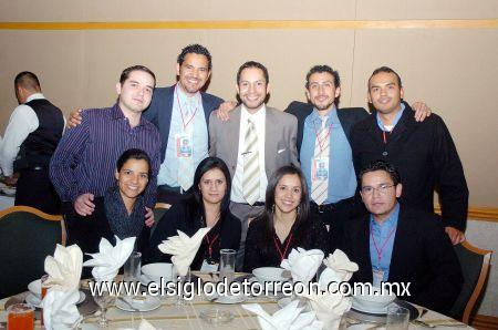 25022007 
Pedro González, Andy Rodríguez, Roberto Beltrán, Félix Palomares, Diana Becerra, Tere Serrano,Alejandra Lleverino y Gerardo Molina.
