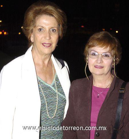 27022007
Josie de Iriarte y Blanca de De Alba.
