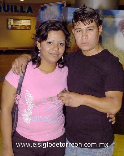28032007
Nora Arellano y Manuel Pulgarini