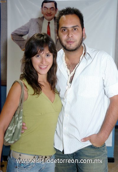 11042007
Arely González Casillas y Enrique Cepeda fueron a ver Escándalo