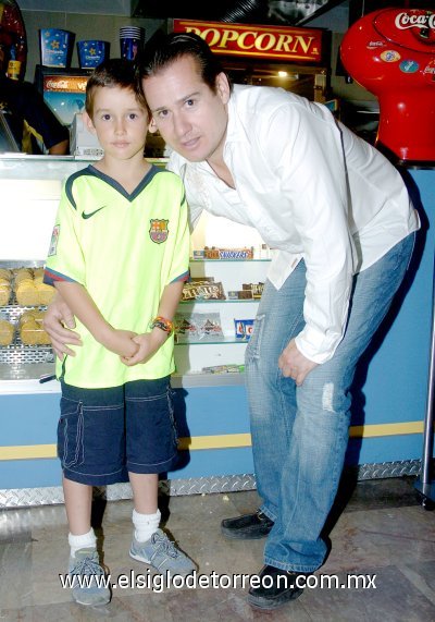 18042007
Arturo Gilio y Arturo Gilio Hamdan
