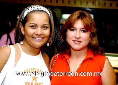 18072007
Angélica Ramírez y Paty Fierro.