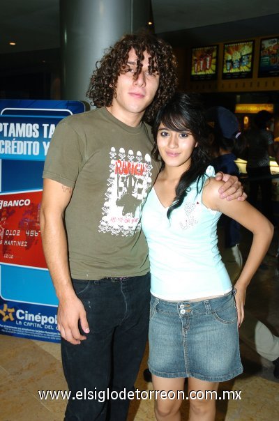01082007
Alejandro Gallegos y Lorena Serna.