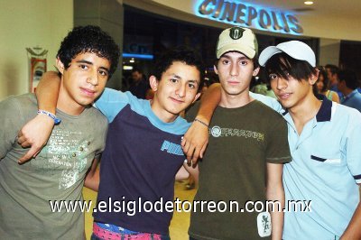 07082007
Basán Córdova, Manuel Moreno, Beto Anaya y Javier Rentería.