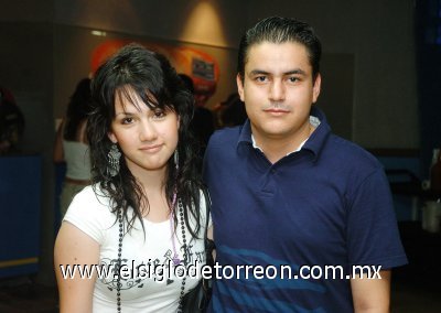 08082007
Mariana Frayre y Ulises Pedroza.