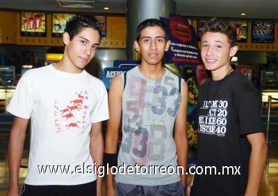 15082007
Mauricio Quintero, Alejandro Robles y Héctor Conyers.