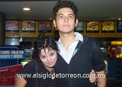 05092007
Tania Lozano y Alejandro Dorantes.
