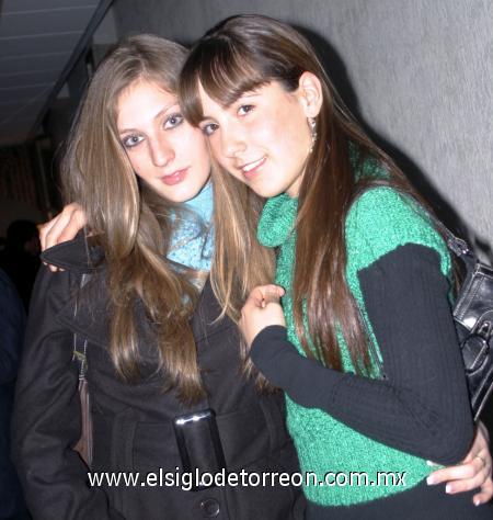 03022007 
Caty Ransom y Nicole Bello.