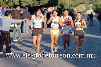 En el segundo puesto llegó Jéssica Rodríguez. La rusa Albina Gallyamova a pesar de haber cruzado en el octavo puesto en la clasificación general, se ubicó en el primer puesto de la categoría Master, donde además se llevó una suma considerable en efectivo, reafirmándose como una de las triunfadoras cuando corre en la Comarca Lagunera.