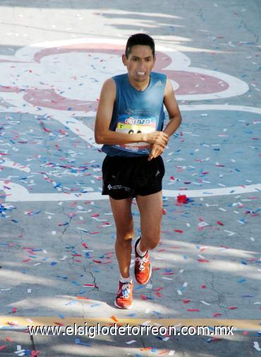 Sergio Zúñiga el mejor lagunero, quedó en el lugar 26 de su rama .