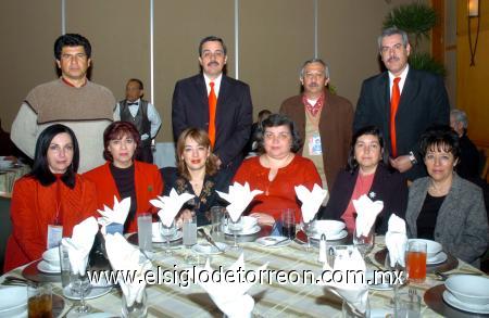 01032007
Sara Izaguirre, Emma Sánchez, Idalia Montesinos, Myrthala Medina, Bertha Molina, Austrobertha Chávez, Enrique Juárez, Eduardo Sabag, Ernesto Salcedo y Ricardo González.