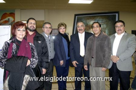 03032007
María Elisa de Madero, Luis Alberto Ríos, Gerardo Salcido, María Isabel Salcido, Pablo Ortega, Raúl Amador y Miguel Ortega.