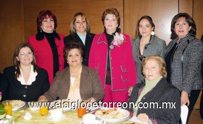 Esther y Alejandra Jalife, Celia Jalife de Iriarte,  Esthercita, Marusa y Anabel Jalife, Josefina de Jalife y Olga de Jalife.