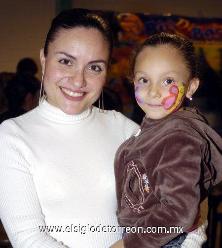 04032007 
Nazle Fahur de Hadad y Nazle.