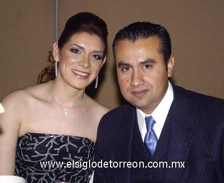 04032007 
Iris y Édgar Tejada.